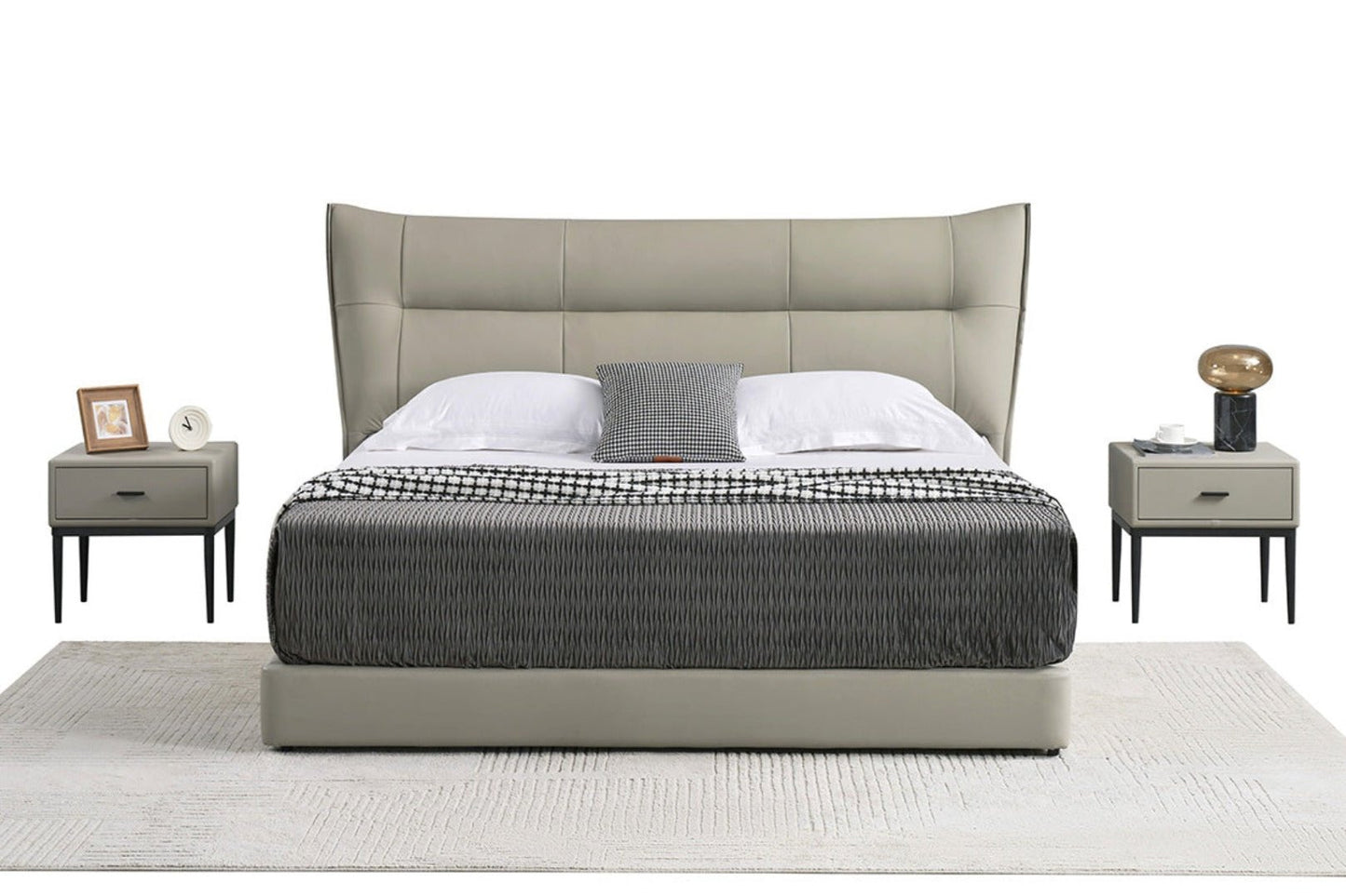 B-D081 Leather Bed