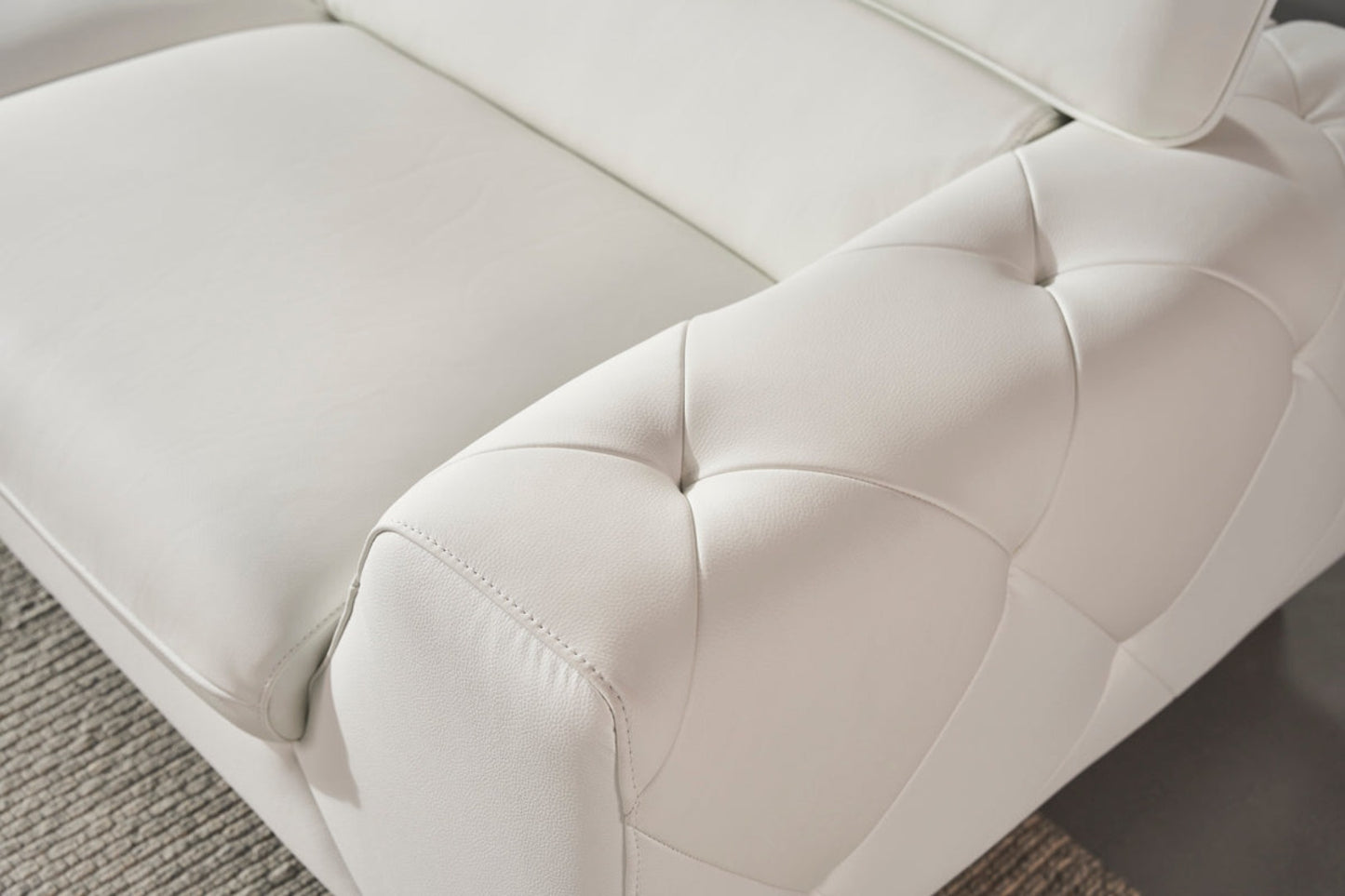 EK-L030 White Italian Leather Sectional - Right Sitting