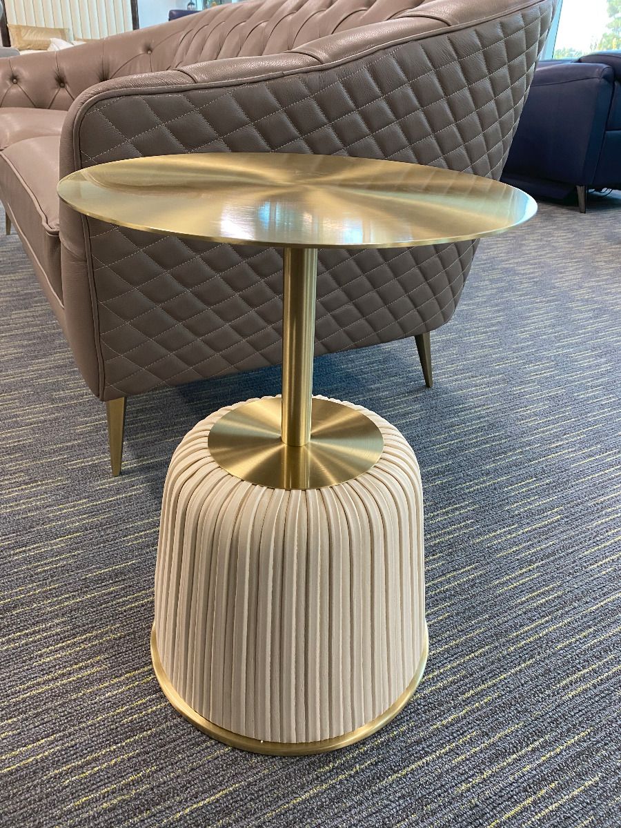 ET-W9304 End Table Collection